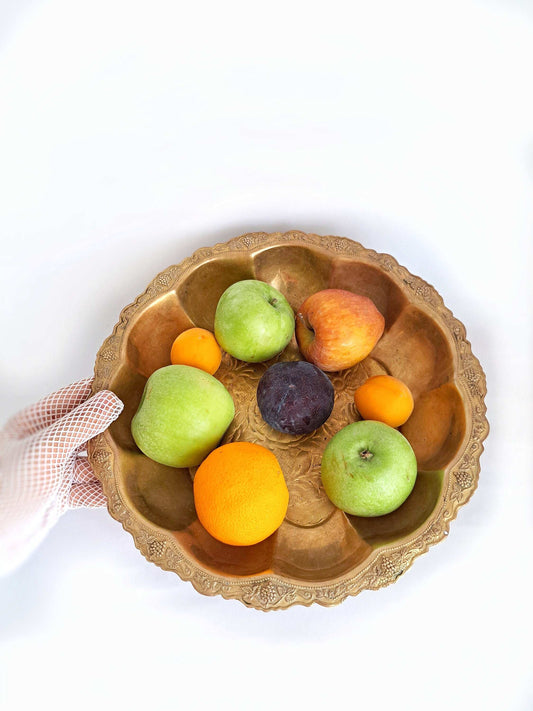 Vintage Copper Bowl with Grape & Floral Motifs – Decorative Three-Legged Antique Piece