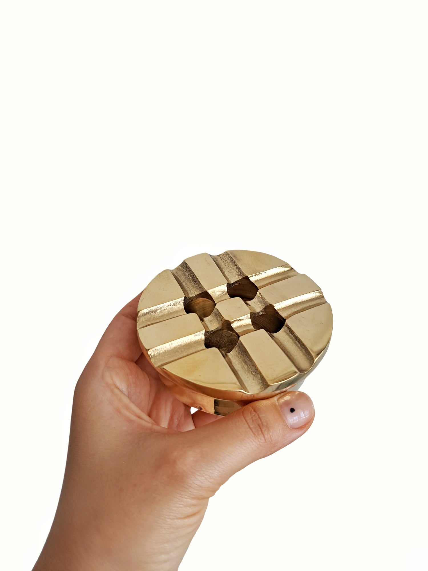 Handcrafted Brass Ashtray with Lid | Retro Charm & Dual Finish