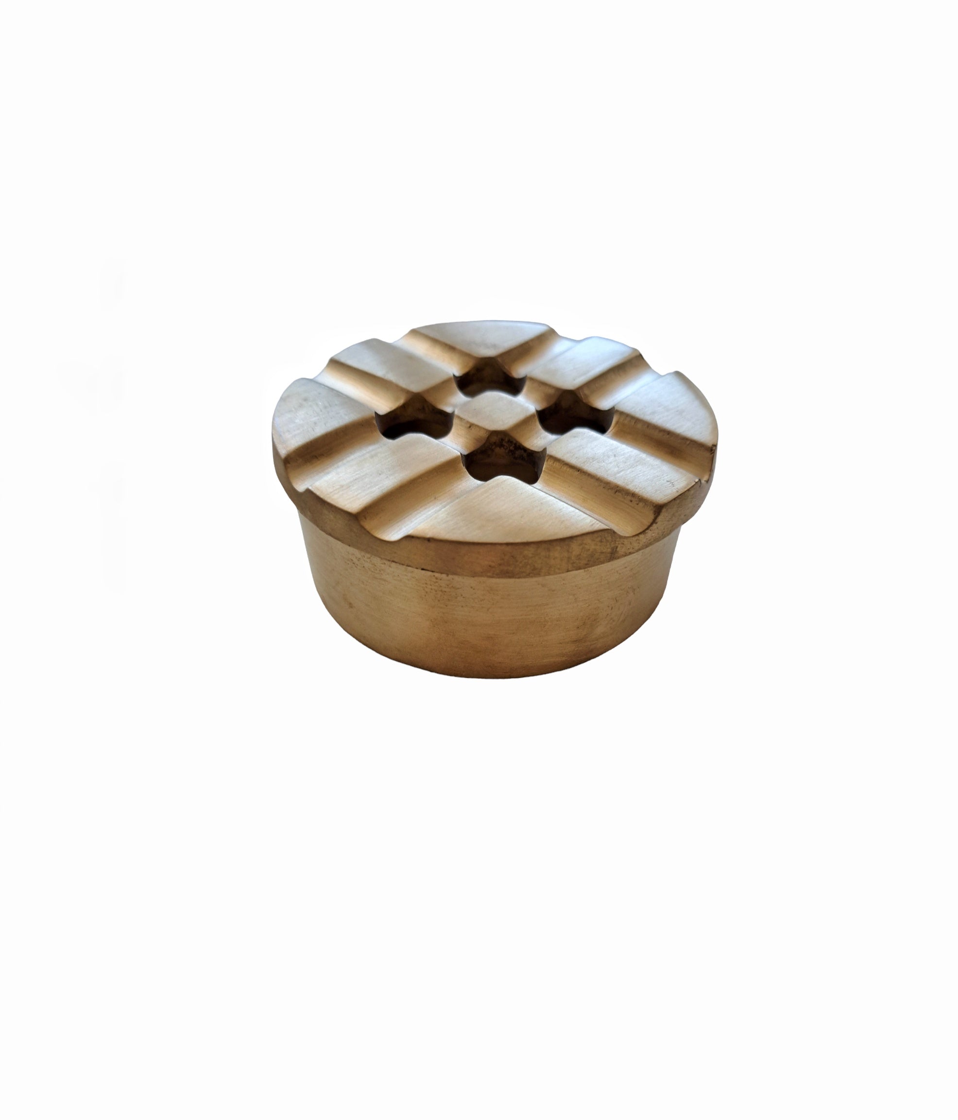 Handcrafted Brass Ashtray with Lid | Retro Charm & Dual Finish