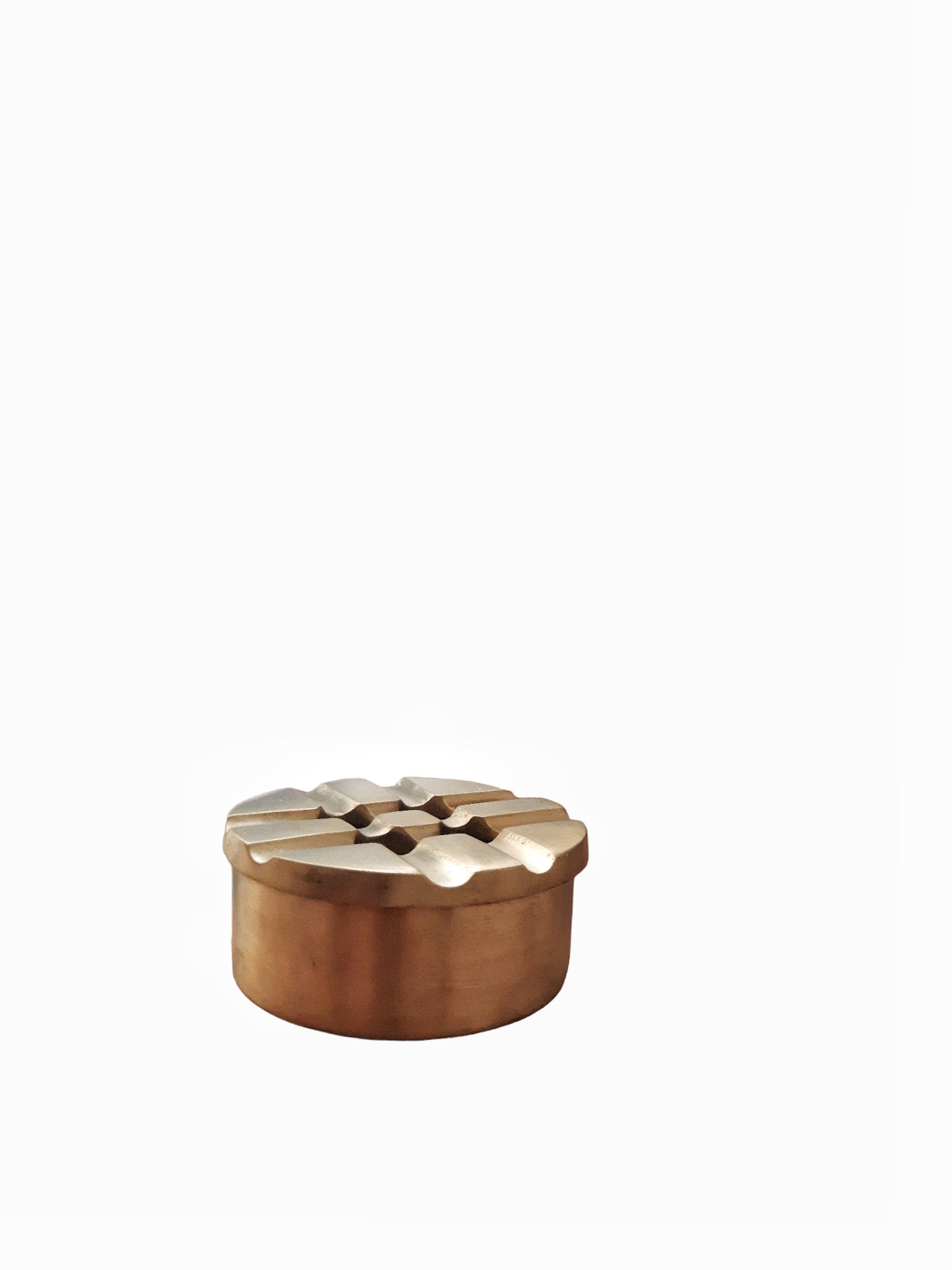Handcrafted Brass Ashtray with Lid | Retro Charm & Dual Finish