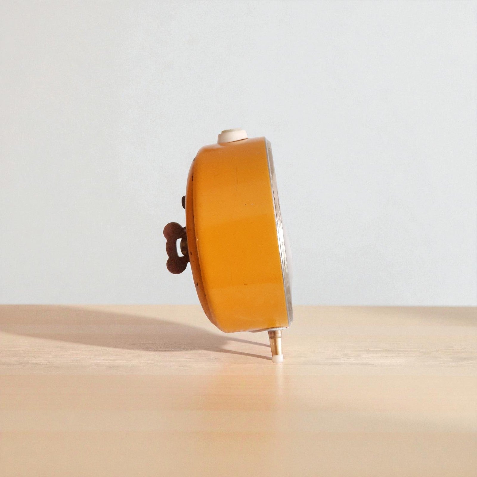 Vintage Wind-Up Clock – Orange Metal Silent Edition by Peter, Alarm & Brass Keys