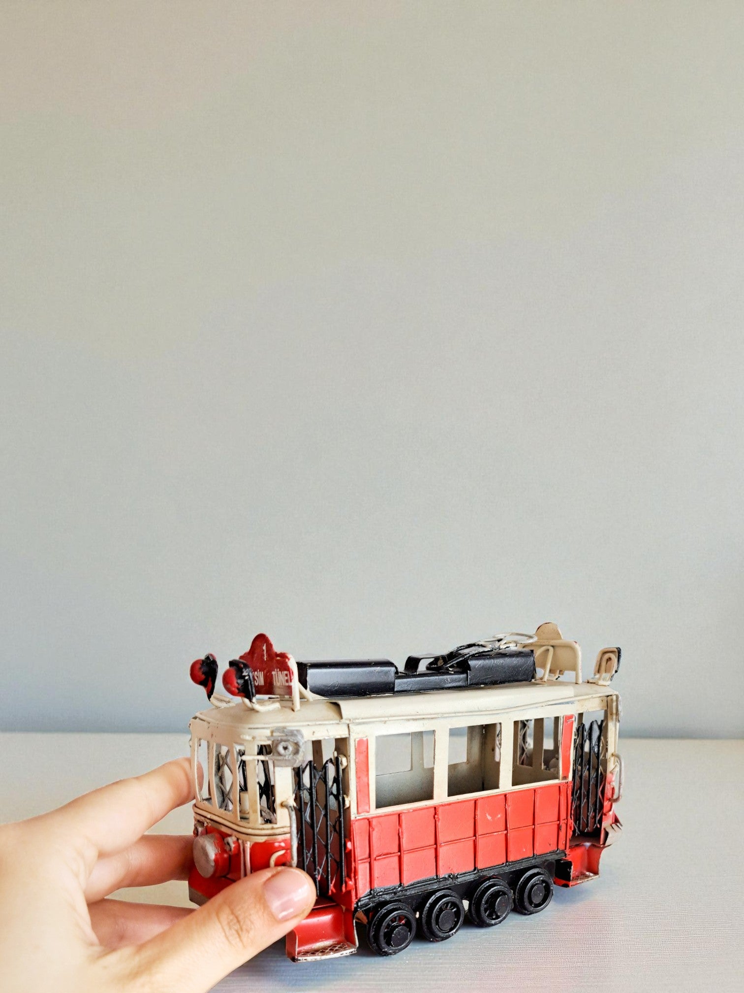 Model Tram of Istanbul, Taksim's Historical Red Tram Model