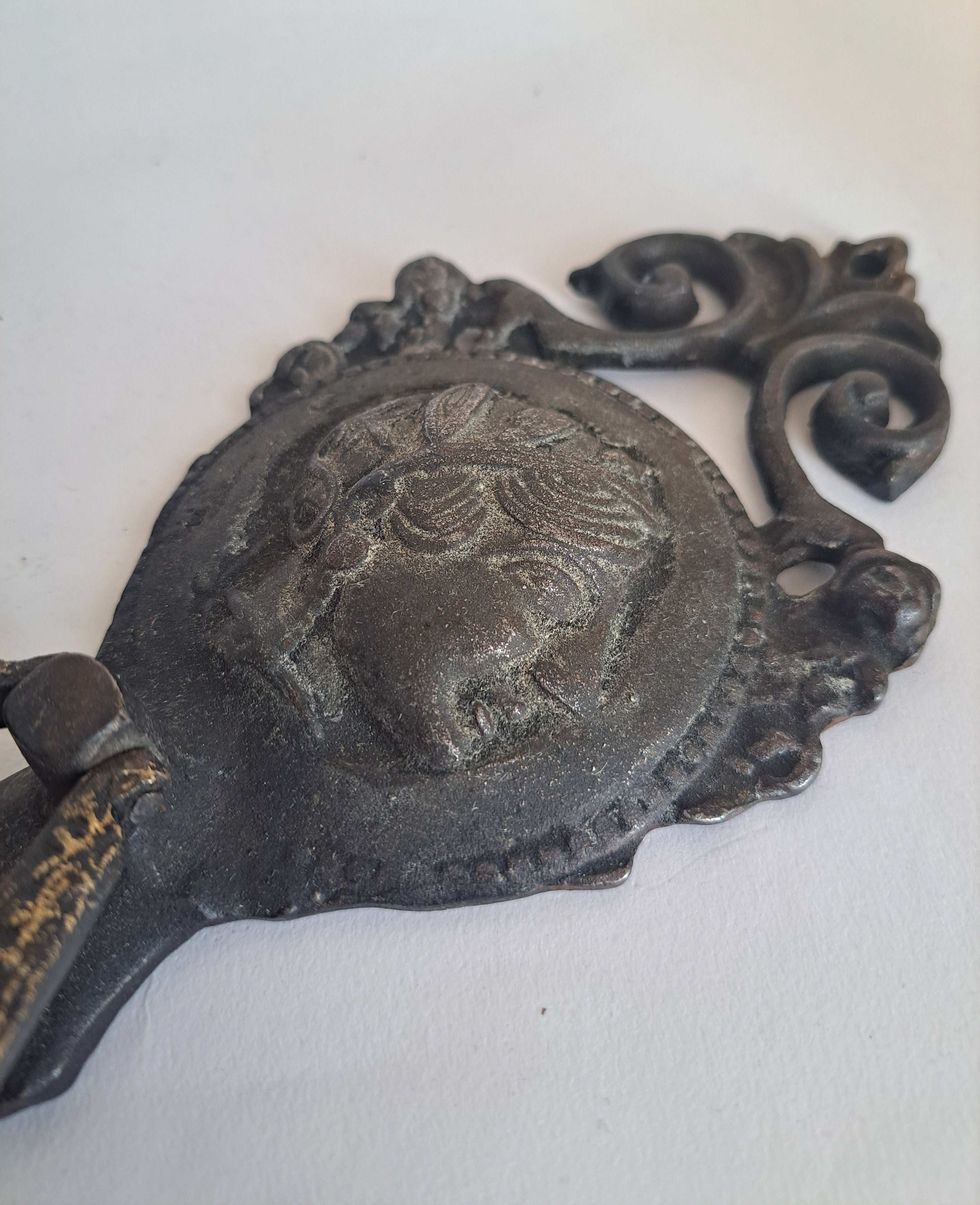 Vintage Brass Roman Door Knocker – Antique Style, Handcrafted Decor
