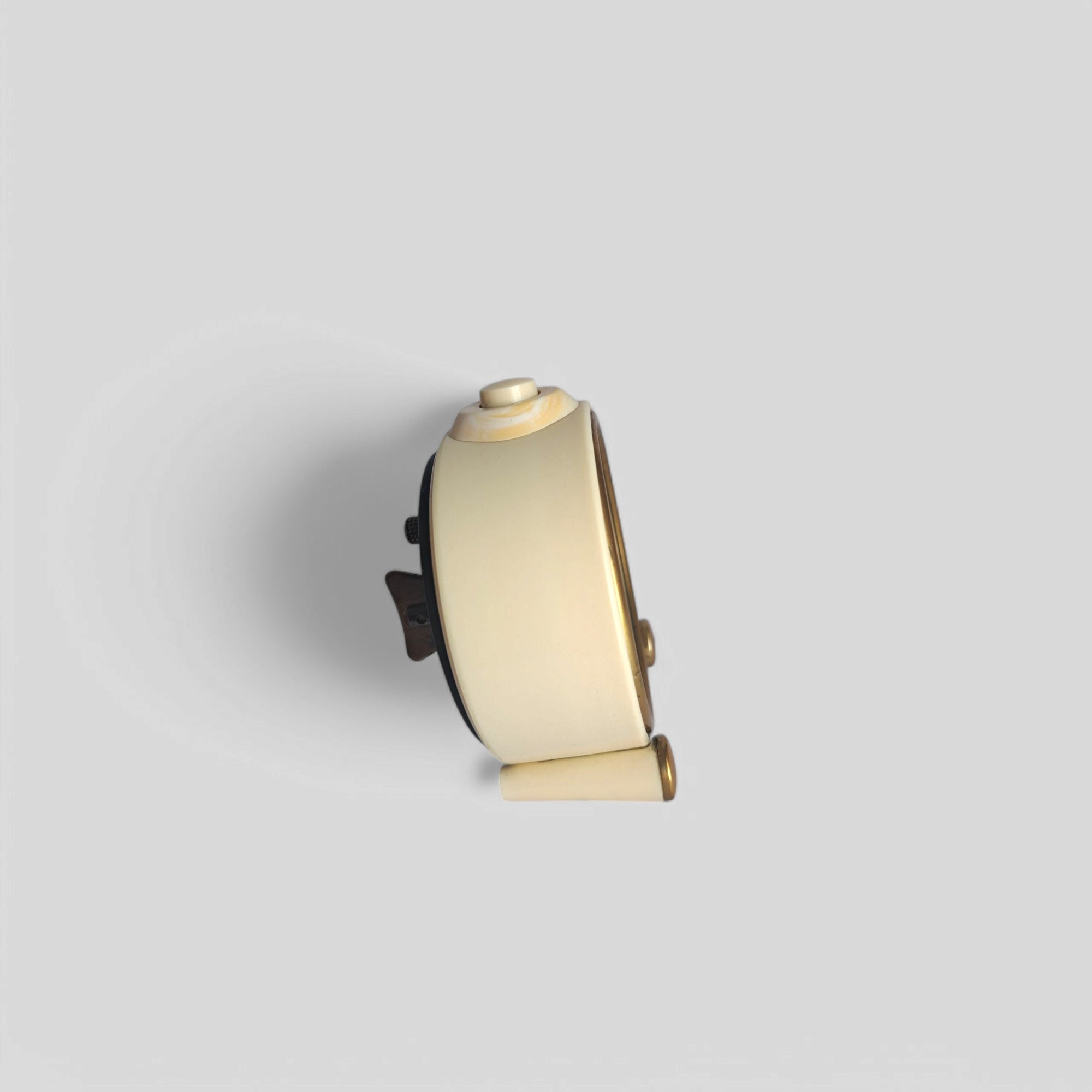 Minimalist Vintage Ruhla Mechanical Wind-Up Clock – Beige GDR Alarm