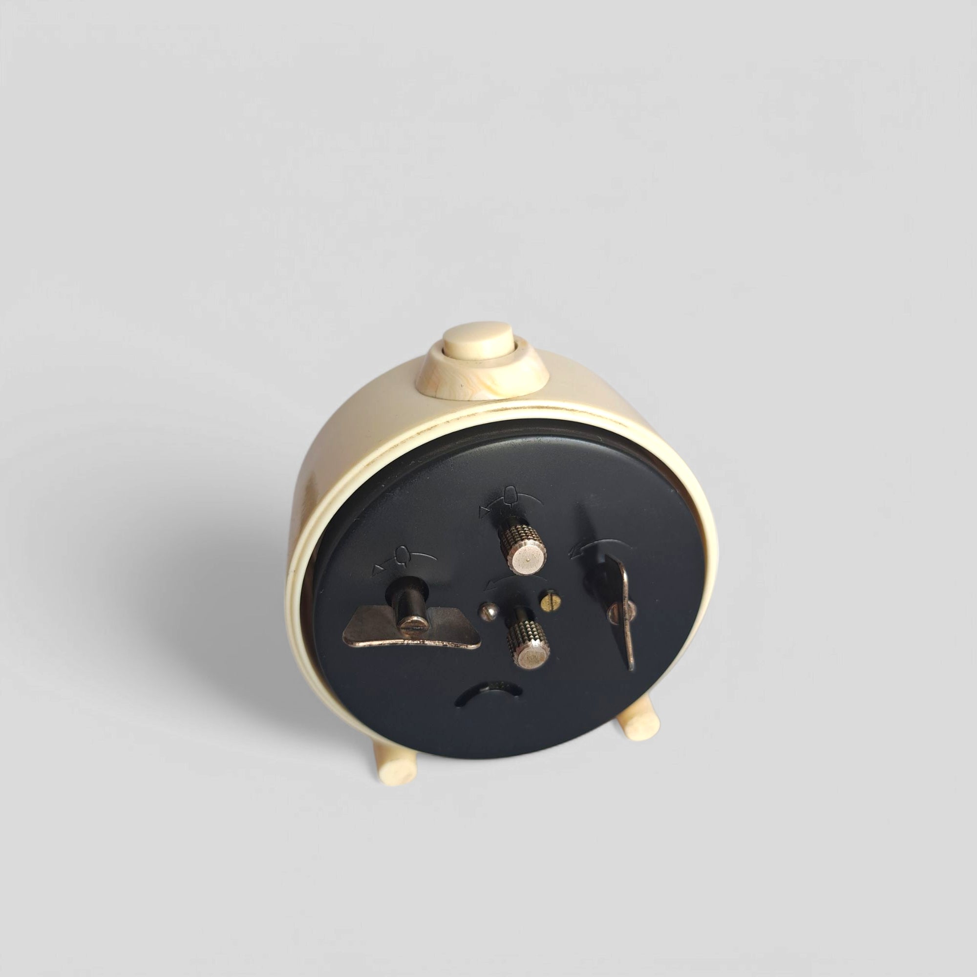 Minimalist Vintage Ruhla Mechanical Wind-Up Clock – Beige GDR Alarm