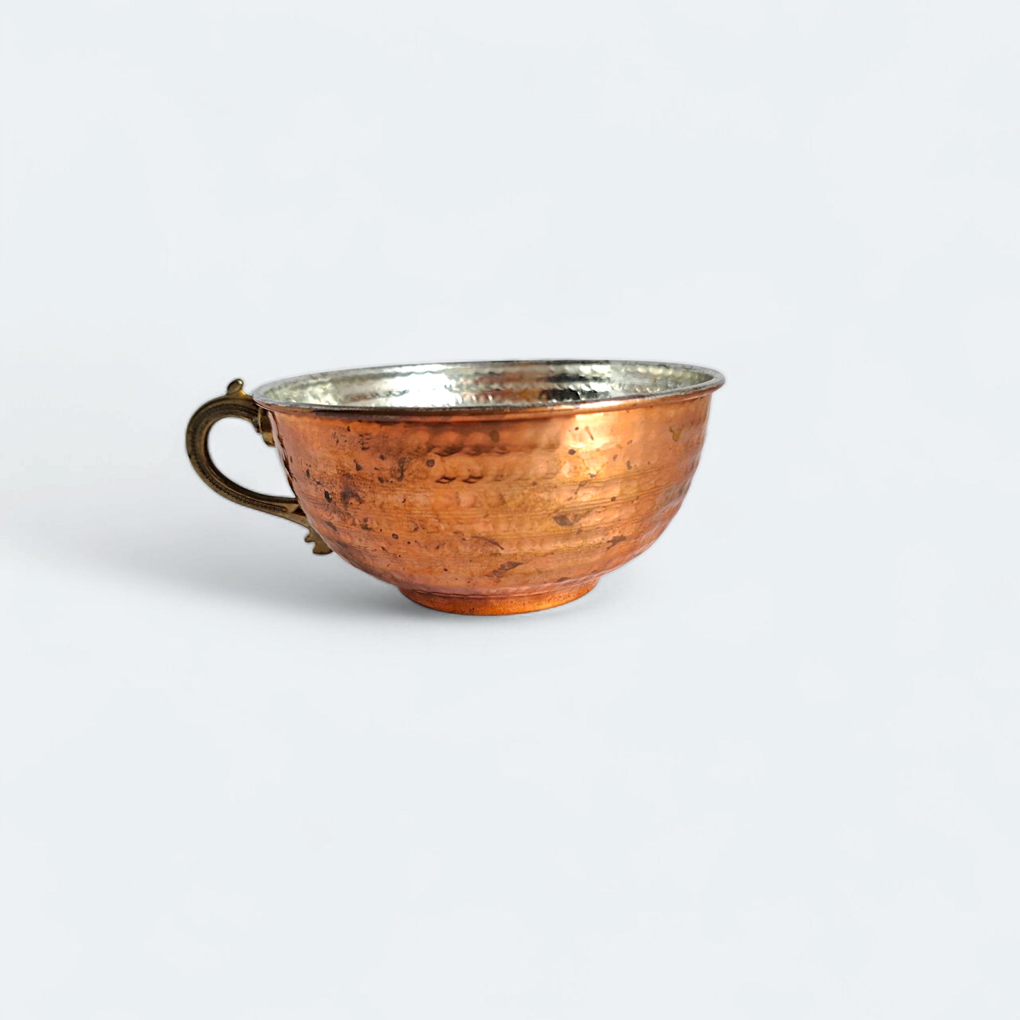 Turkish Hand-Hammered Copper Bowl with Handle – Tin-Lined Vintage Reproduction