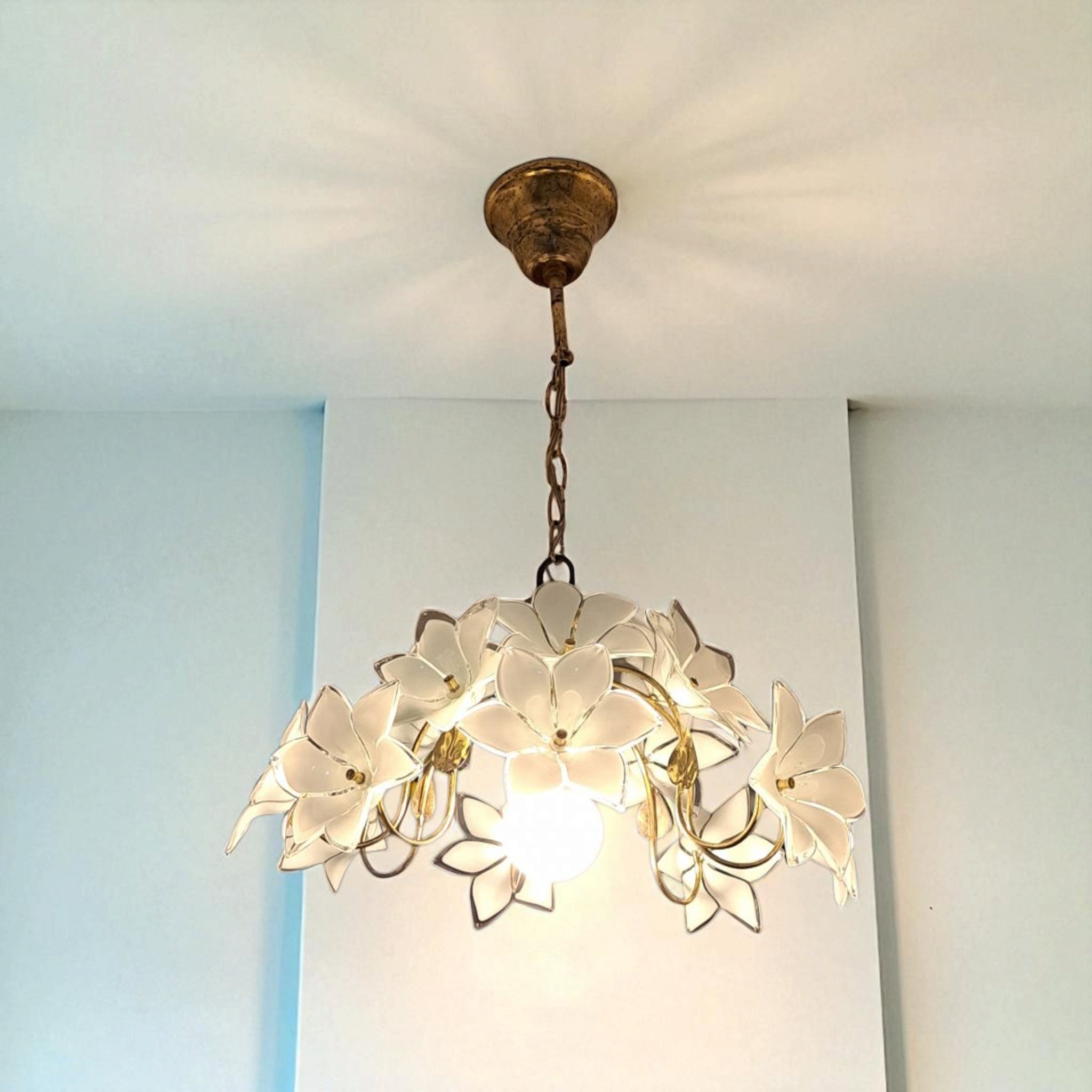 Vintage Murano Glass Chandelier – 1980s Brass Floral Ceiling Light with White Flowers