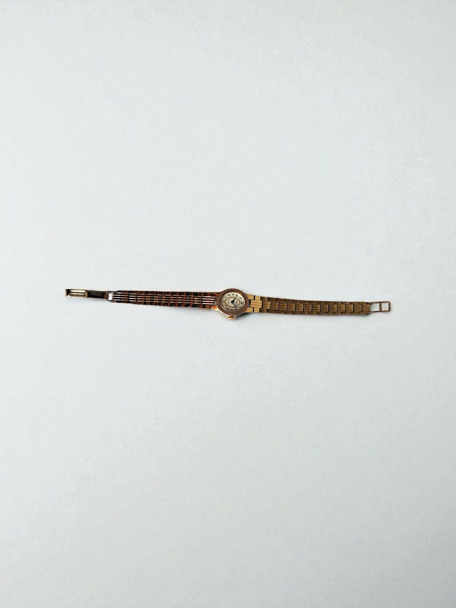 Vintage Chaika Gold Wind-Up Women's Watch