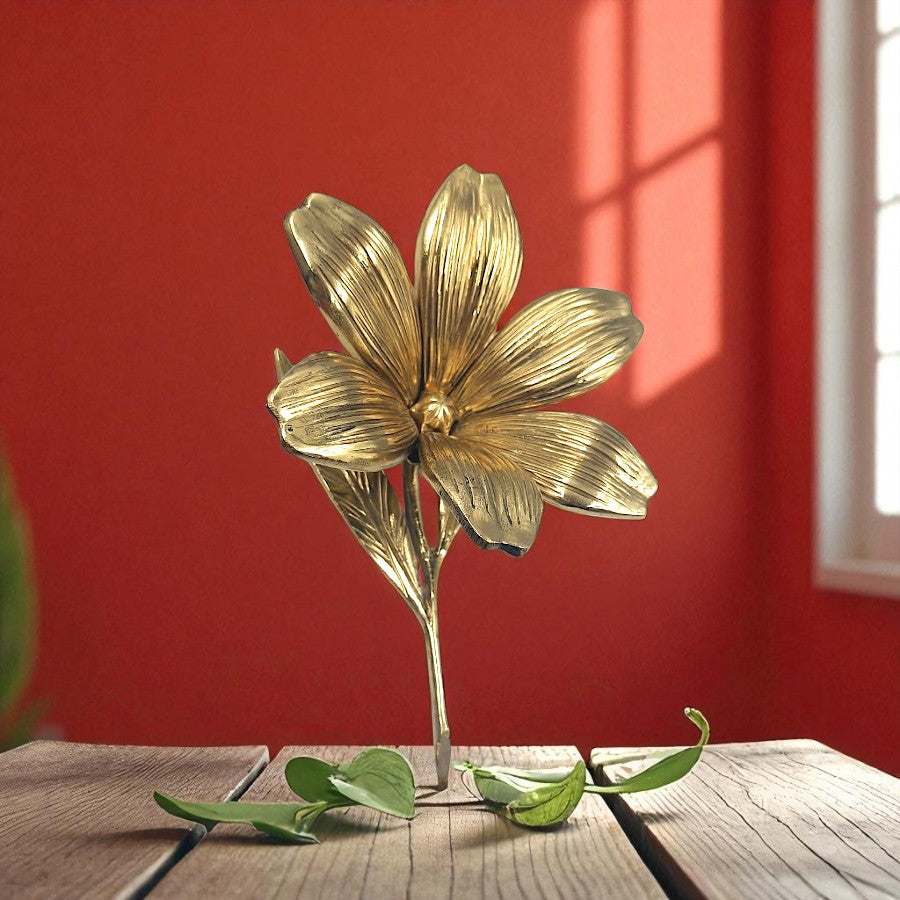 Handcrafted Brass Lotus Flower 22cm Mirror Gold