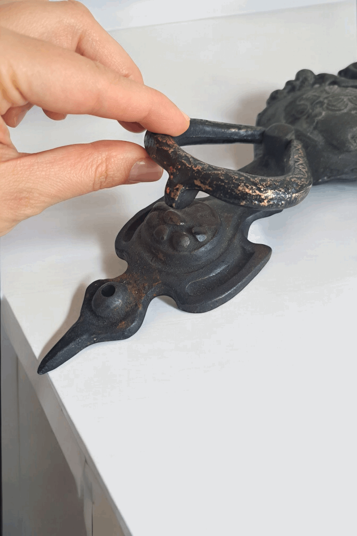 Vintage Brass Roman Door Knocker – Antique Style, Handcrafted Decor