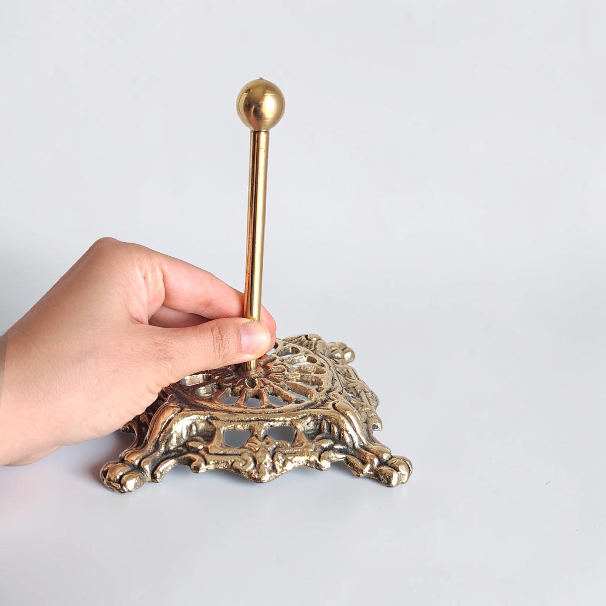 Hand Luxury toilet tissue stand for traditional and vintage bathrooms