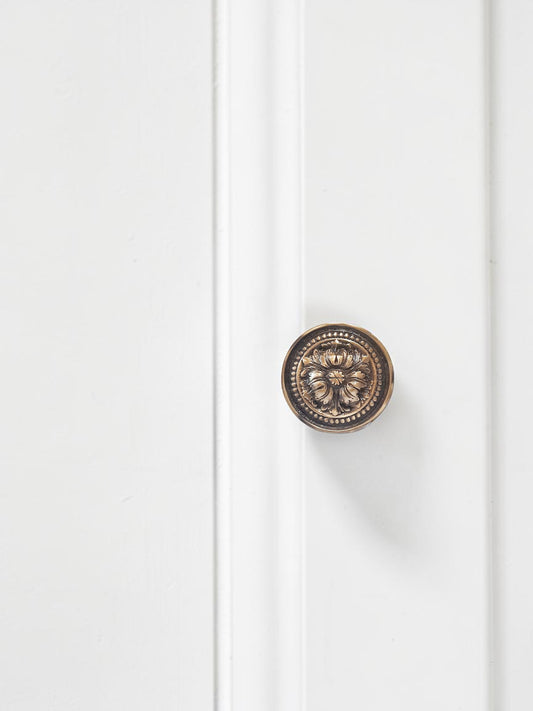 Vintage Brass Door Knob – Antique Gold Floral Entry Door Handle for Interior & Exterior Doors