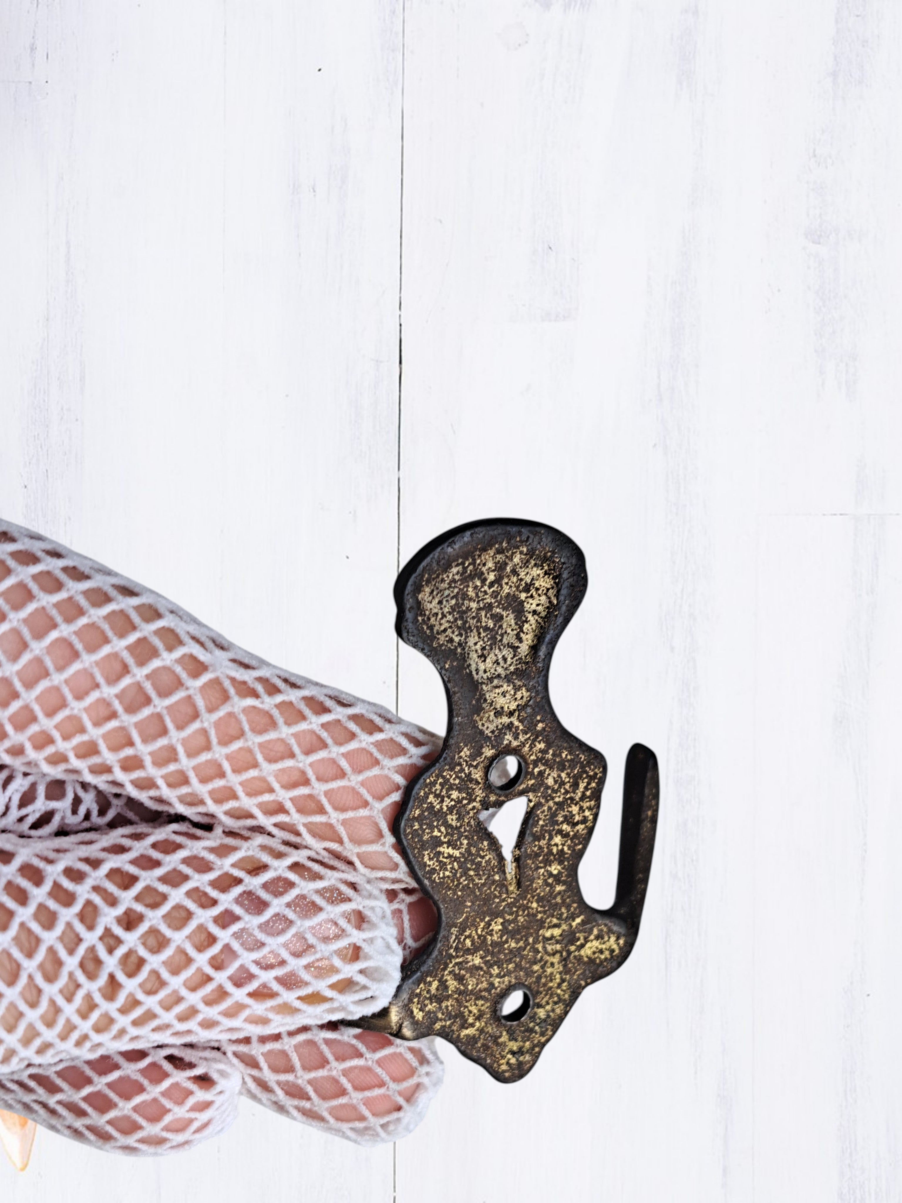 Antique Brass Double Wall Hook – Solid Brass Vintage Towel, Coat & Robe Hook for Bathroom, Kitchen, Entryway