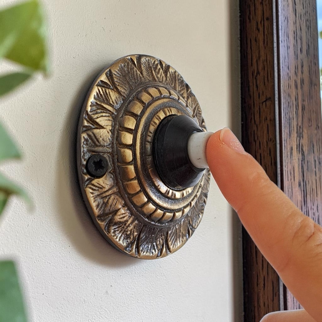 Leaf Cast Brass Door Bell – Handmade Antique Gold Botanical Doorbell
