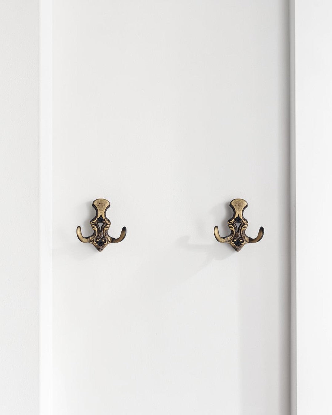 Antique Brass Double Wall Hook – Solid Brass Vintage Towel, Coat & Robe Hook for Bathroom, Kitchen, Entryway