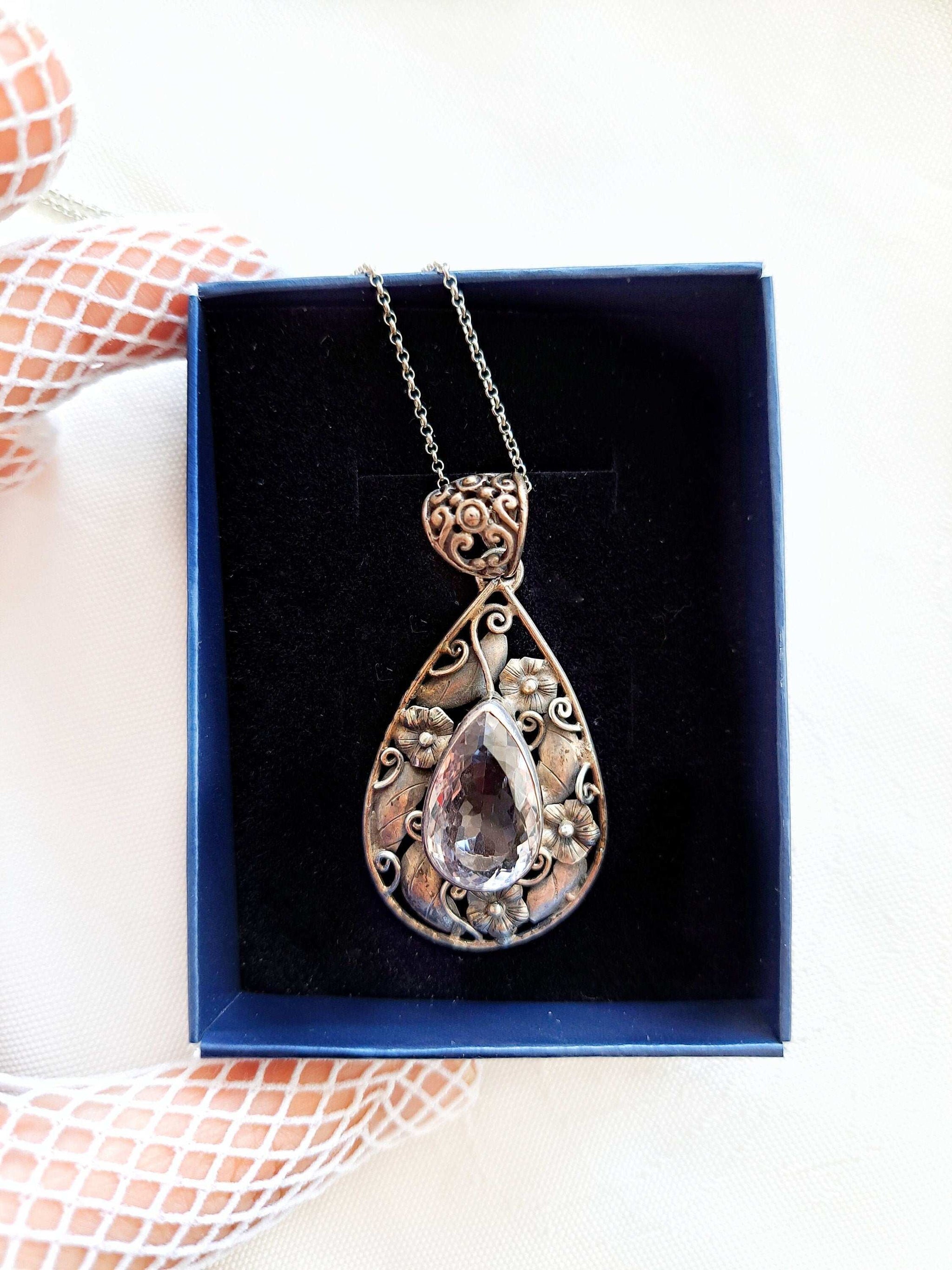 Elegant Vintage Amethyst Pendant - Sterling Silver Necklace with Lobster Claw Closure