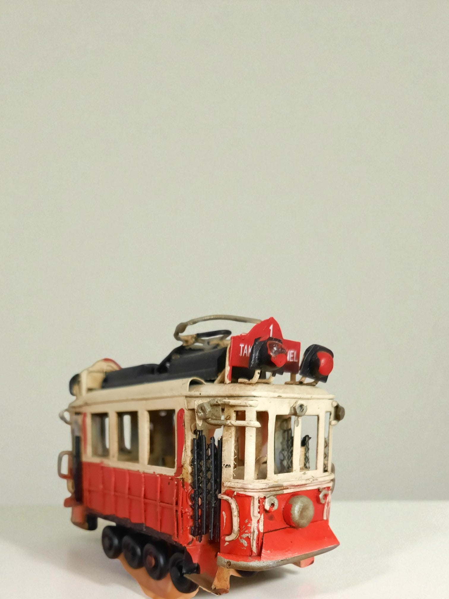 Model Tram of Istanbul, Taksim's Historical Red Tram Model