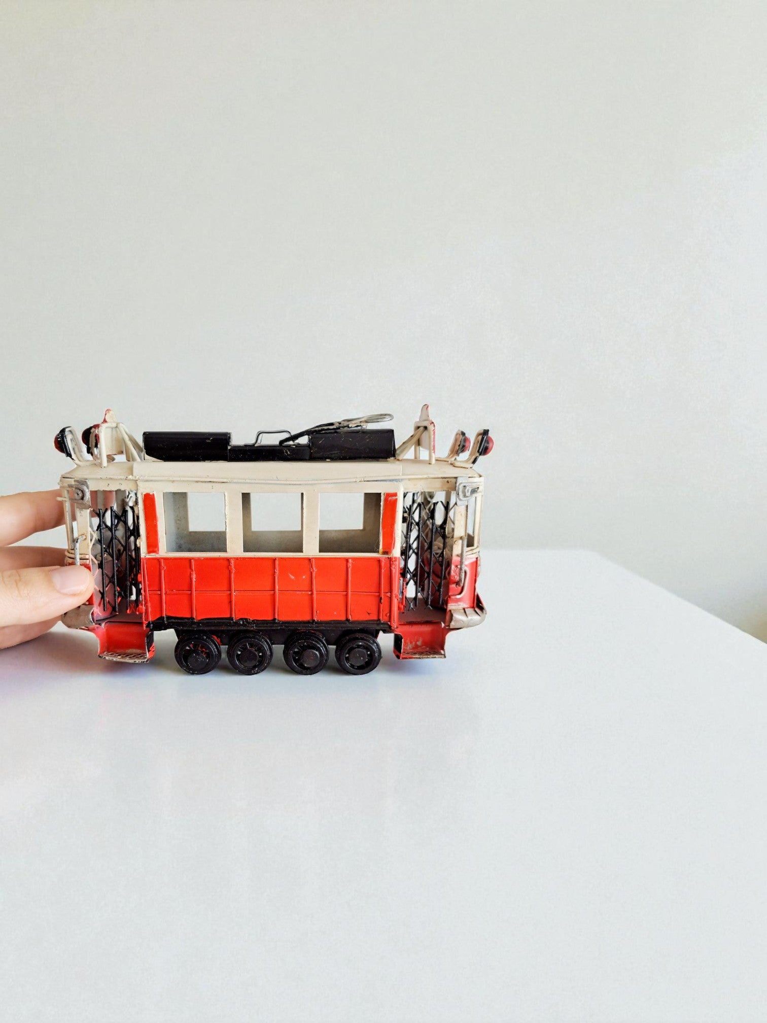 Model Tram of Istanbul, Taksim's Historical Red Tram Model