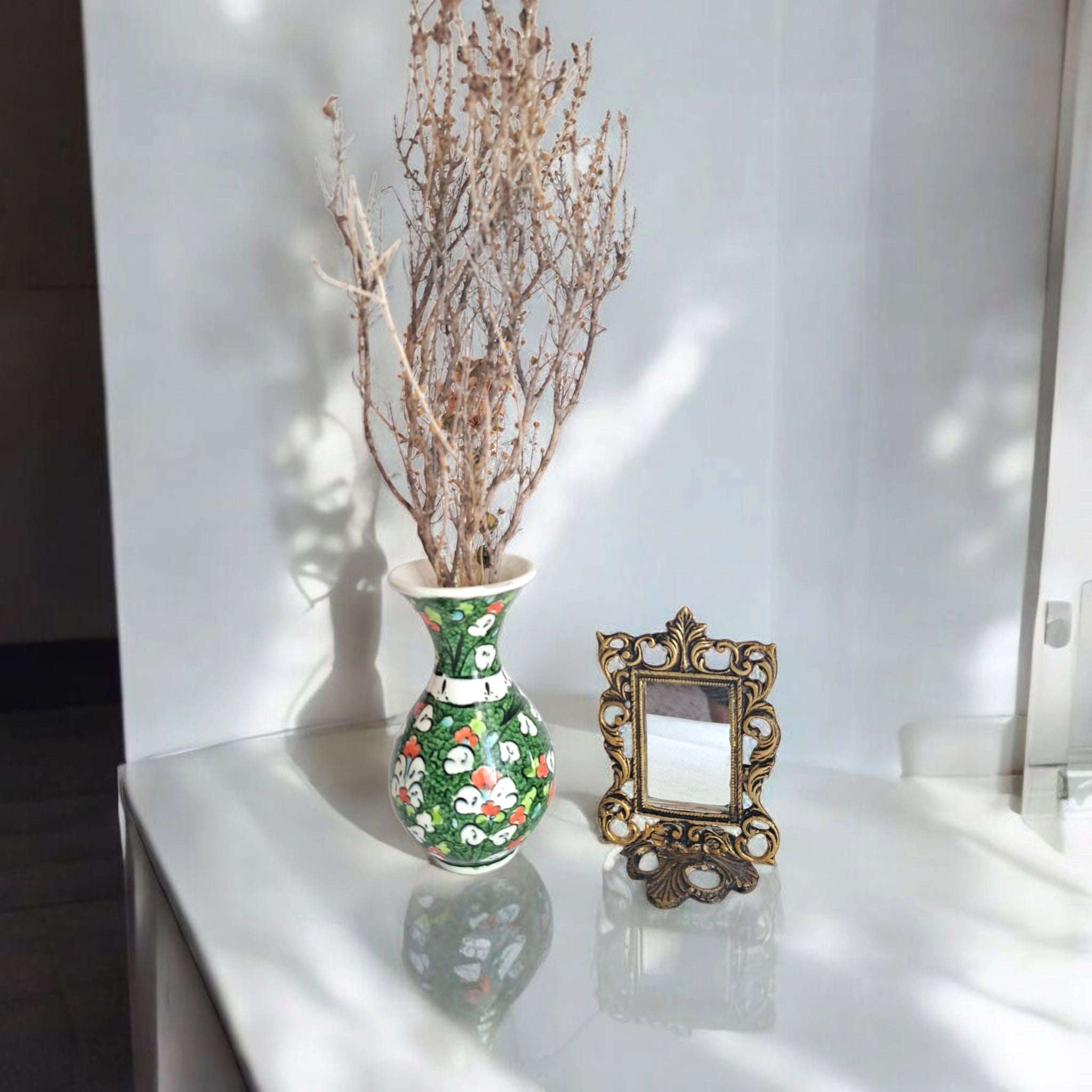 Vintage Gold Brass Tabletop Vanity Mirror, 10cm/3.94in Ornate Compact Decor