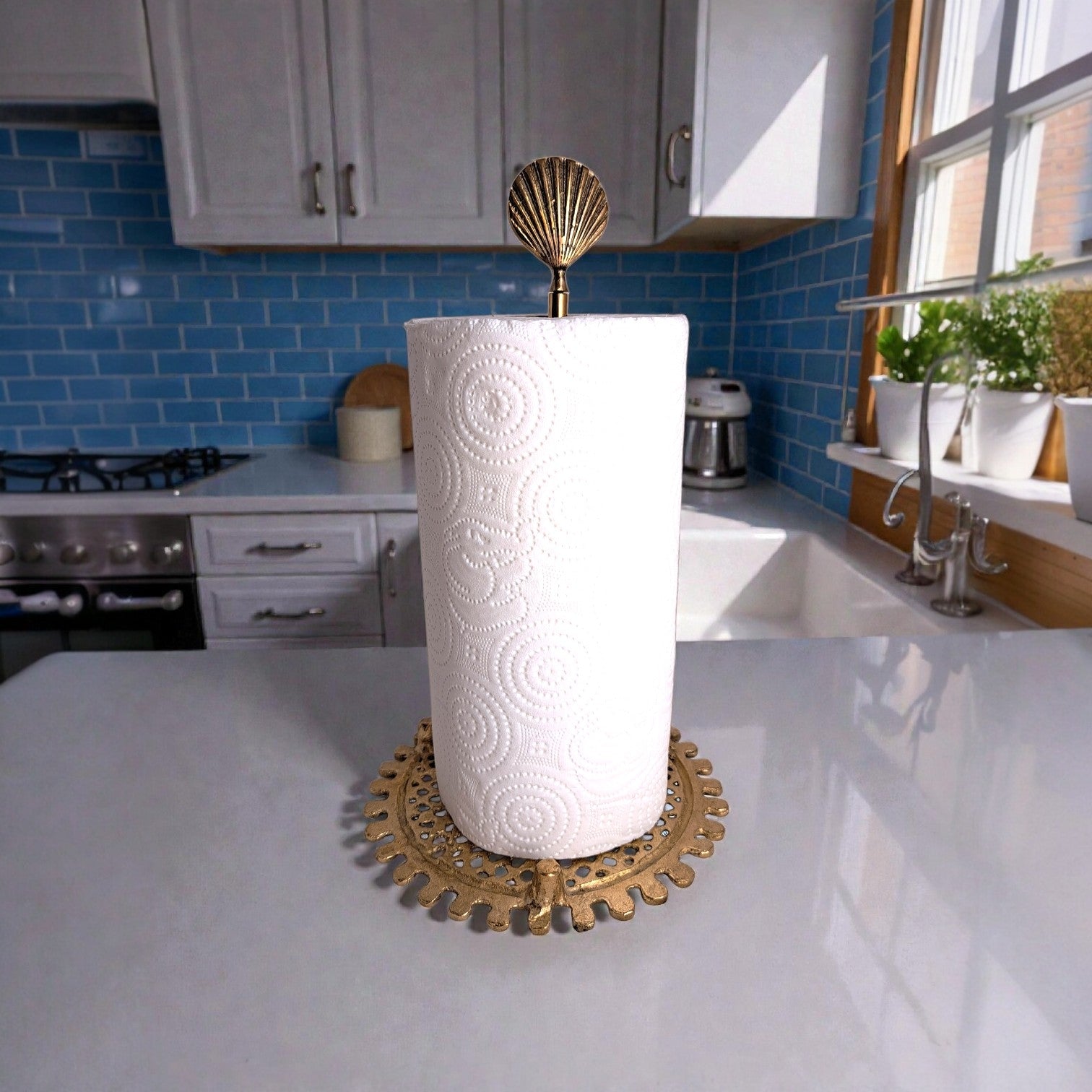 Solid Brass Countertop Paper Towel Holder – Decorative Gold Kitchen Roll Stand with Seashell Top