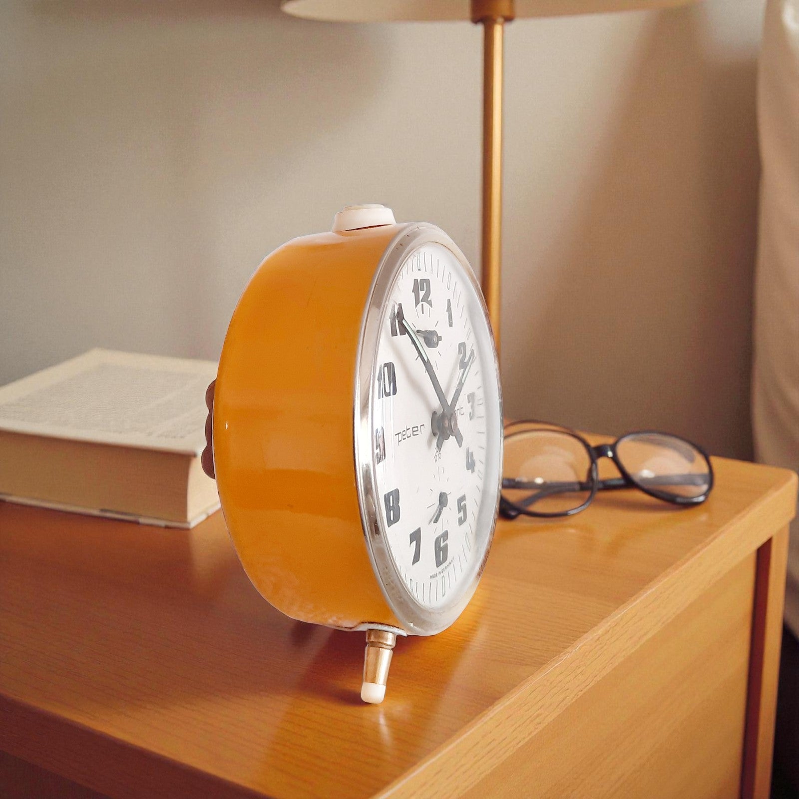 Vintage Wind-Up Clock – Orange Metal Silent Edition by Peter, Alarm & Brass Keys