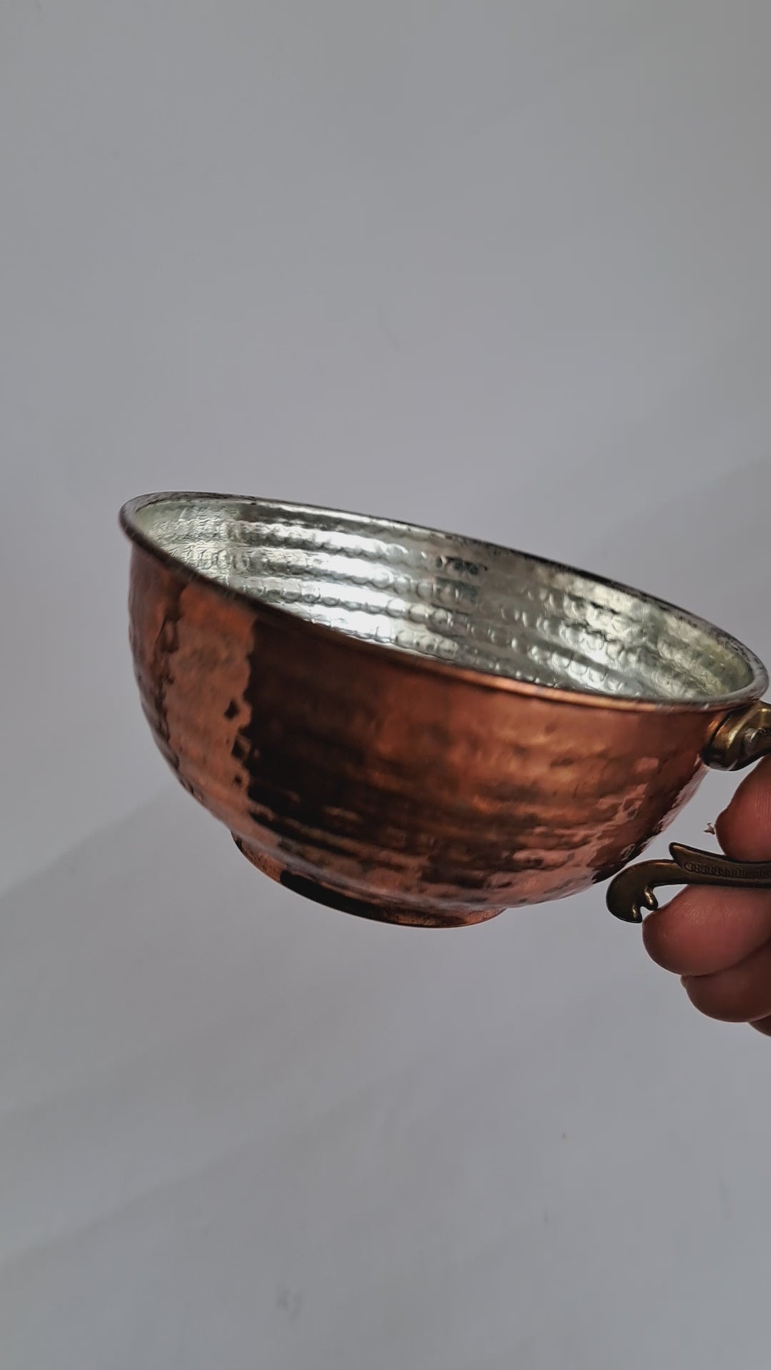 Turkish Hand-Hammered Copper Bowl with Handle – Tin-Lined Vintage Reproduction