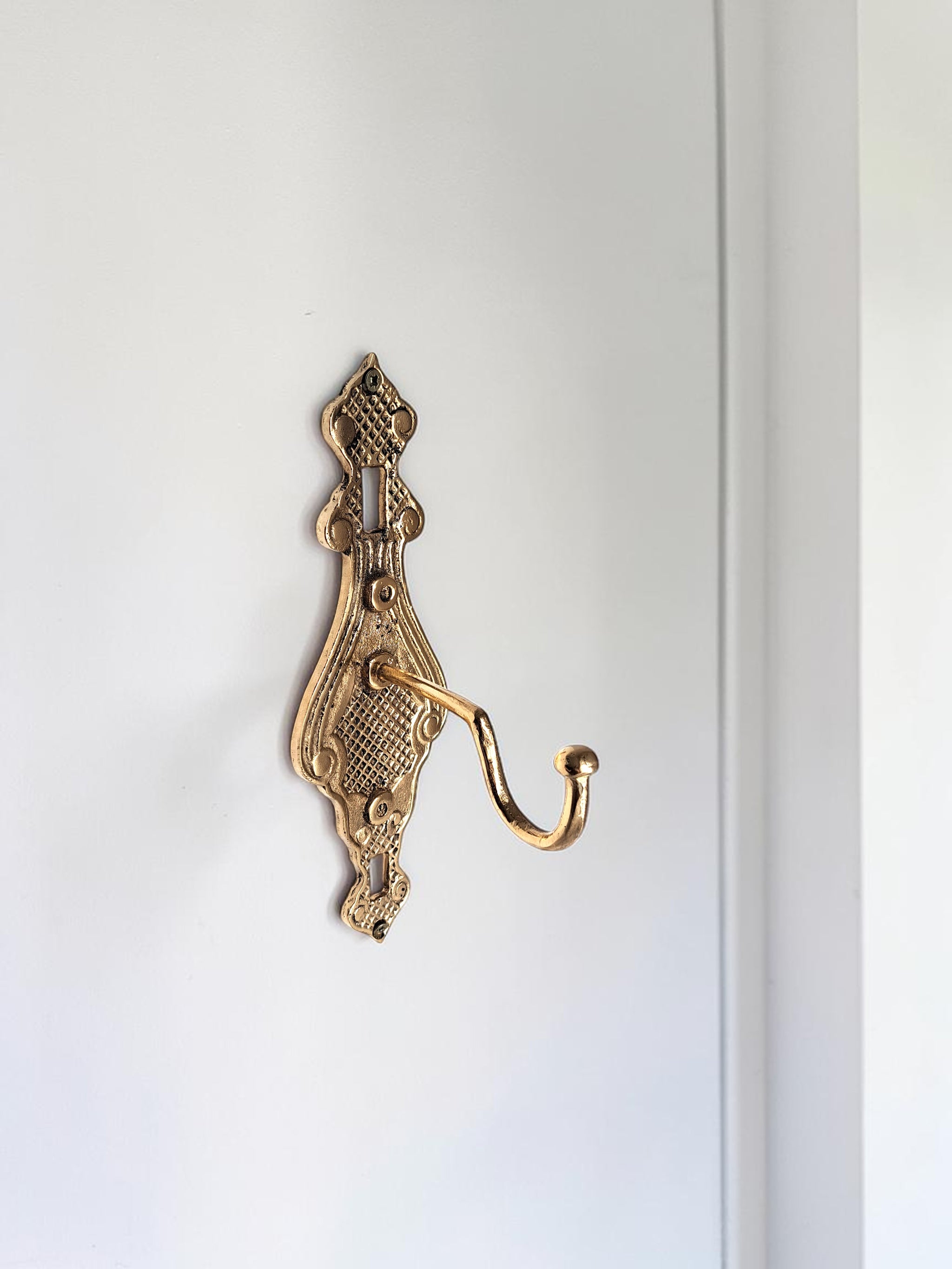 Handcast Solid Brass Wall Hook – Decorative Victorian Towel, Coat & Robe Hanger
